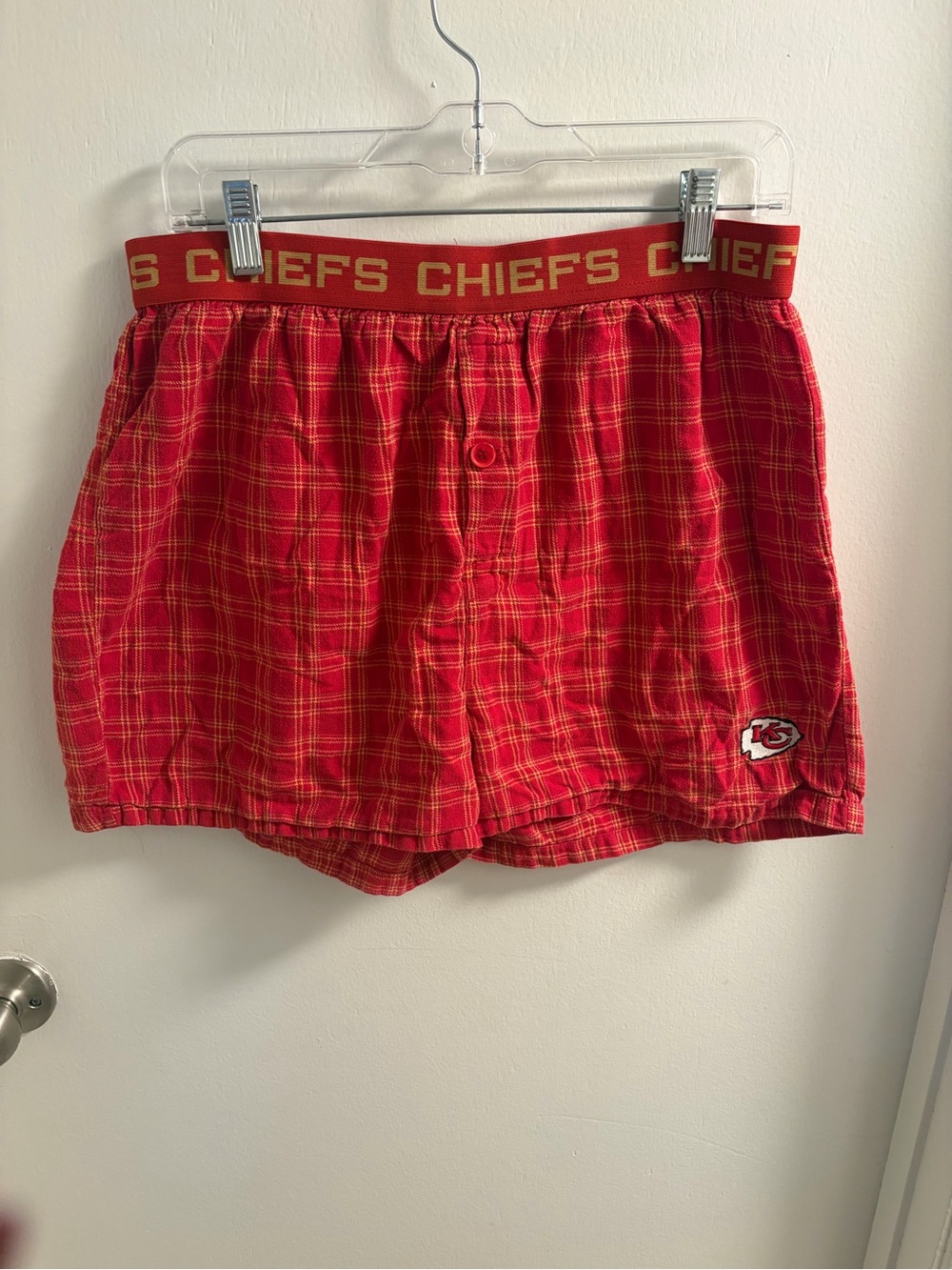 Kansas City Chiefs Women’s M Red Plaid Boxer Sleep Shorts NFL 100% Cotton